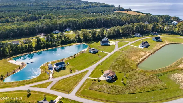 $543,000 | 124 South Brightleaf Drive, Minnesott Beach, NC 28510