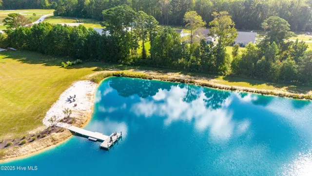 $543,000 | 124 South Brightleaf Drive, Minnesott Beach, NC 28510