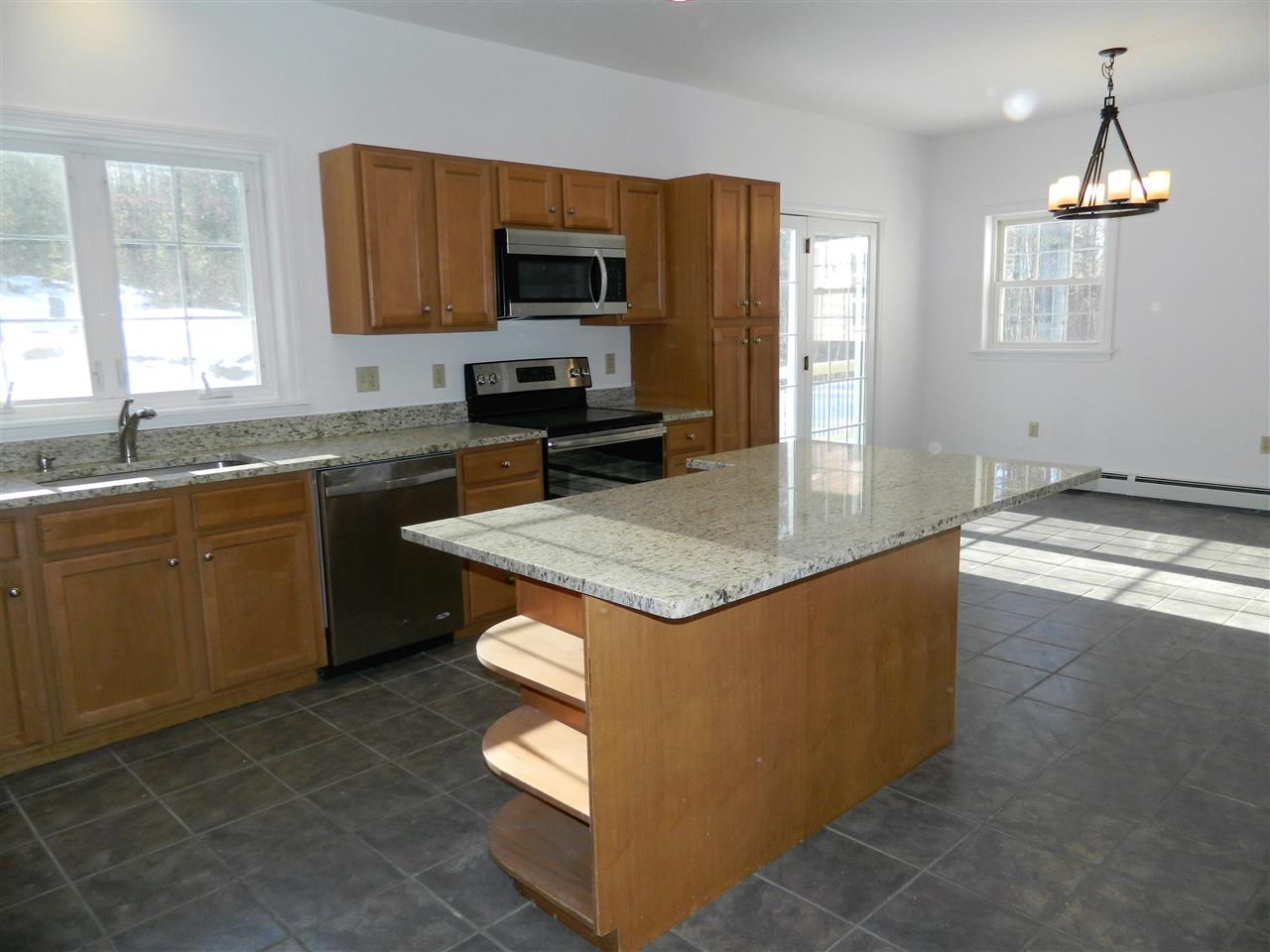 132 Hodgdon Road Northfield, NH 03276 - Photo 7 of 39
