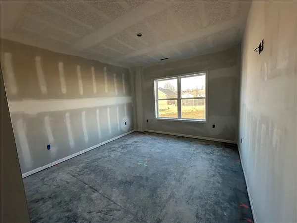 $589,900 | 1159 West Edwards Street, Maryville, MO 64468