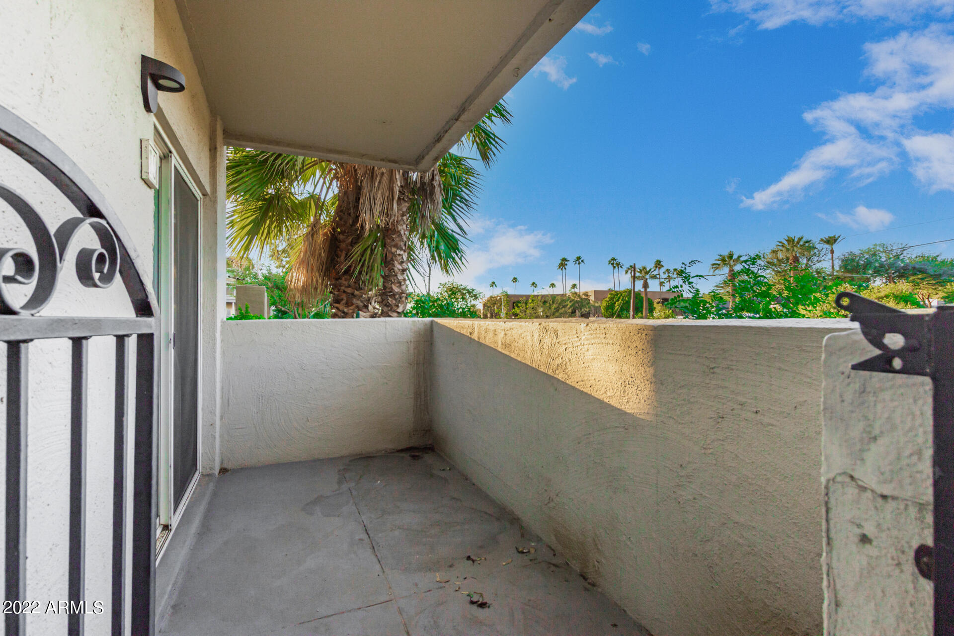 4111 East Camelback Road, Unit 19 Phoenix, AZ 85018 - Photo 16 of 18 21 - Camelback