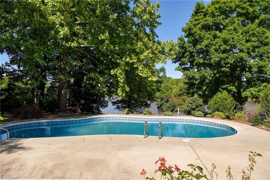 540 Waters Road Salisbury, NC 28146 - Photo 5 of 44