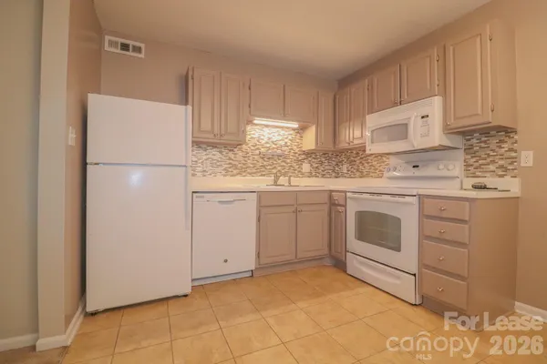 $1,400 | 1645 Cedarview Court, Rock Hill, SC 29732