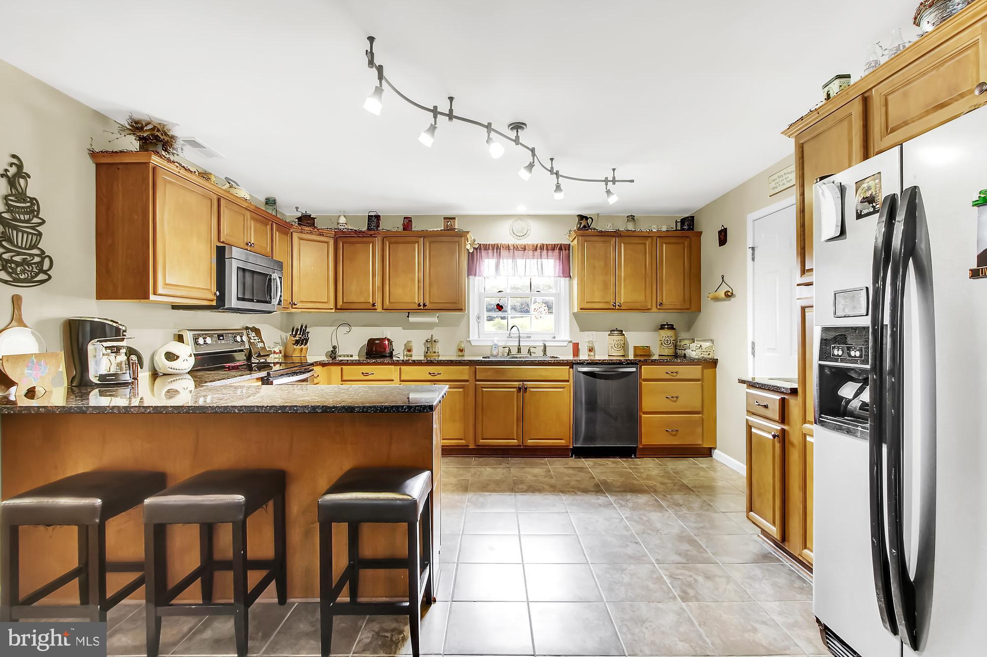 2523 Myers Road Spring Grove, PA 17362 - Photo 8 of 28