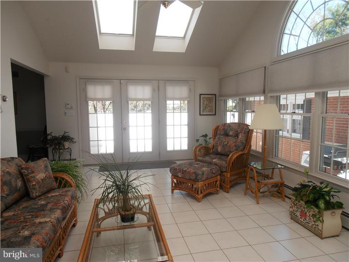 410 Moreland Road Wallingford, PA 19086 - Photo 2 of 25