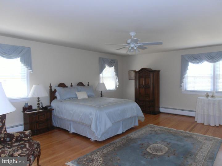 410 Moreland Road Wallingford, PA 19086 - Photo 9 of 25