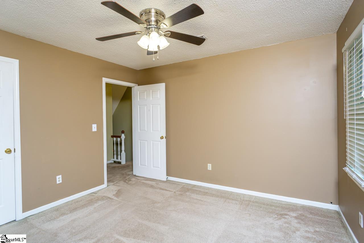 404 Perry Hill Road Easley, SC 29640 - Photo 14 of 31