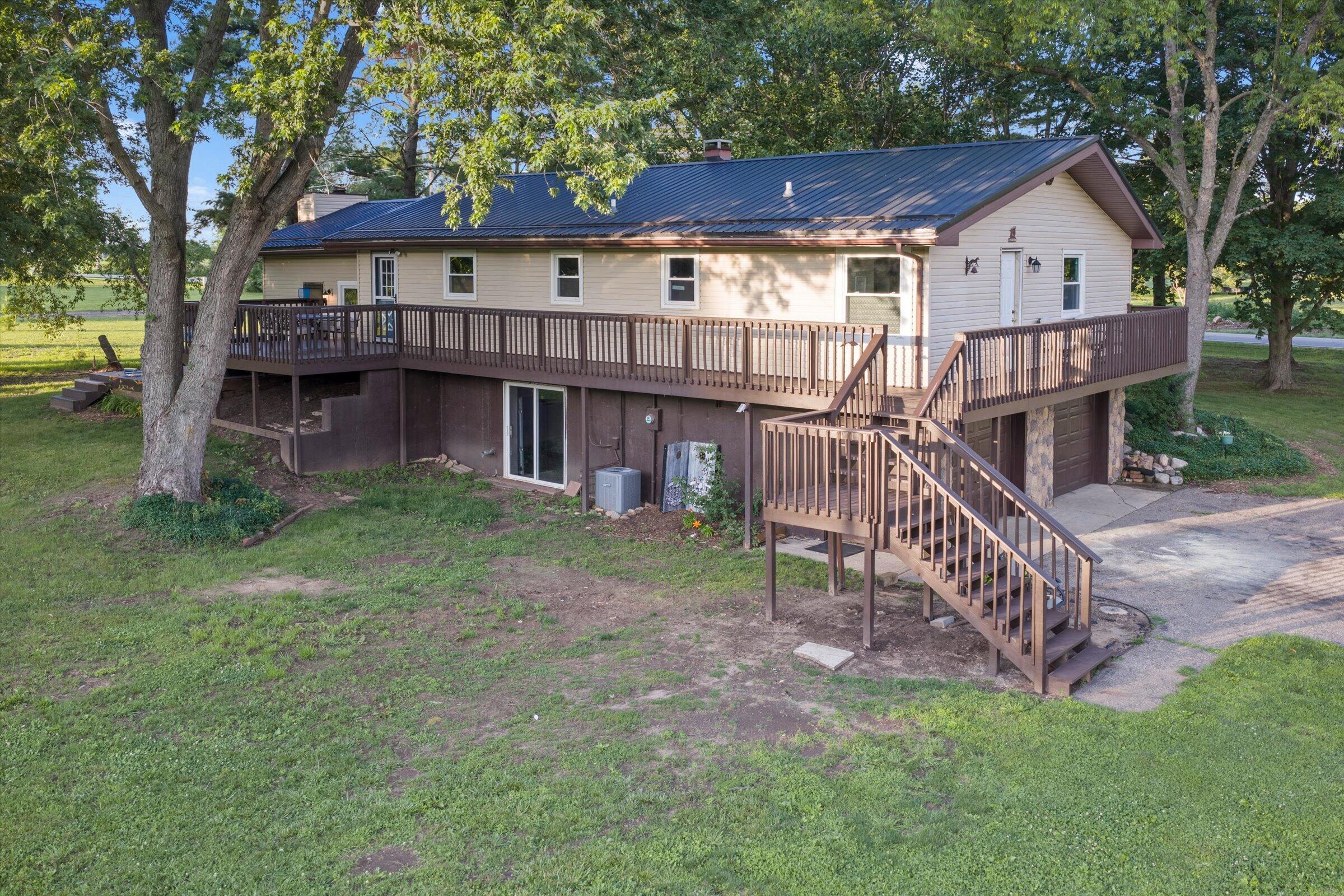70600 Conrad Road Niles, MI 49120 - Photo 31 of 37 51-DJI_20260625201220_0576_D