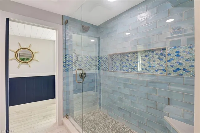 $1,399,000 | 193 Cocohatchee Street, Naples, FL 34110