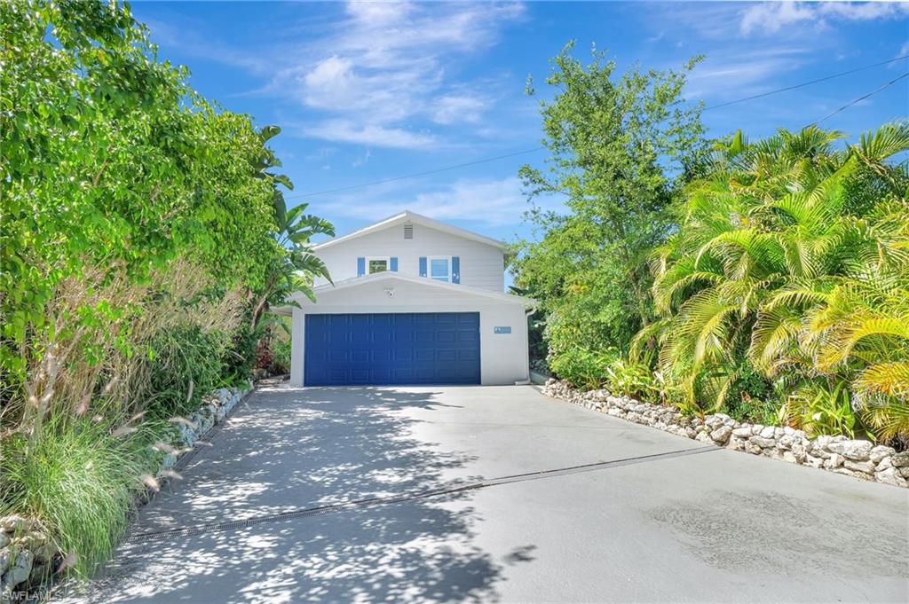 193 Cocohatchee Street Naples, FL 34110 - Photo 47 of 50