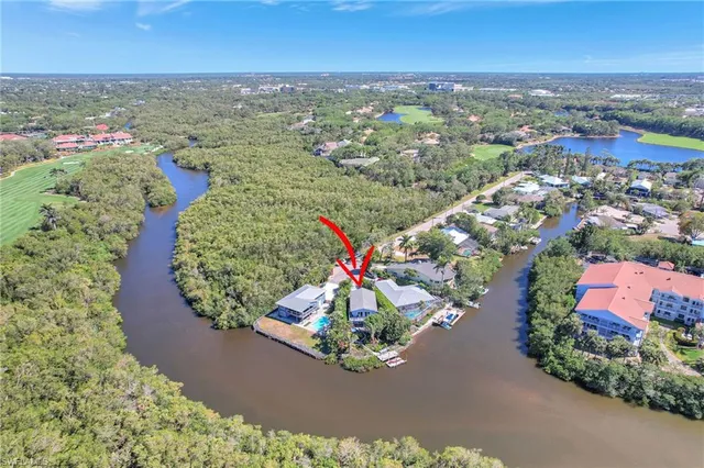 $1,399,000 | 193 Cocohatchee Street, Naples, FL 34110