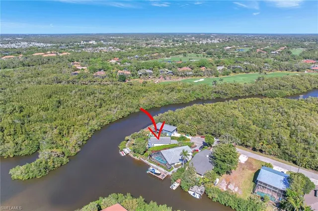 $1,399,000 | 193 Cocohatchee Street, Naples, FL 34110