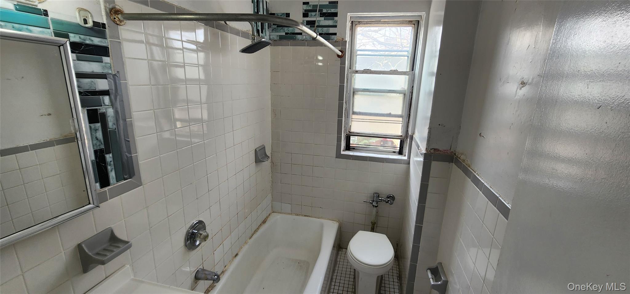 141-19 78th Road, Unit 3M Queens, NY 11367 - Photo 5 of 7