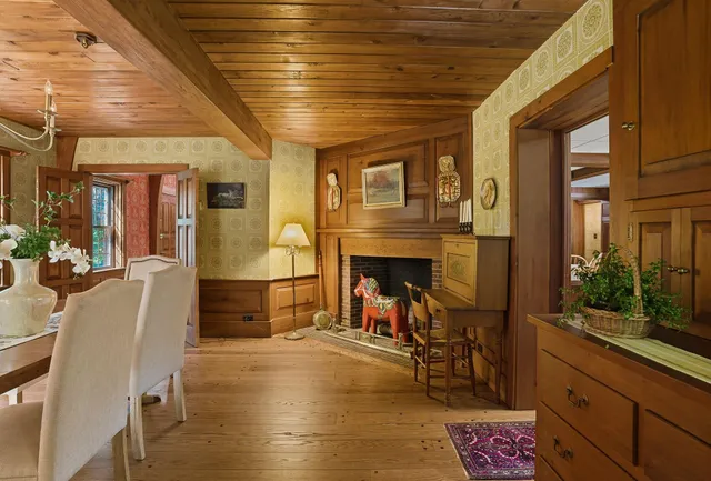 $1,799,000 | 143 Worcester Road, Hollis, NH 03049