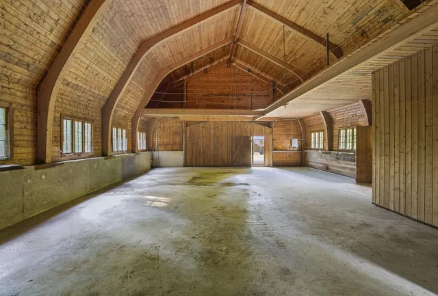 $1,799,000 | 143 Worcester Road, Hollis, NH 03049