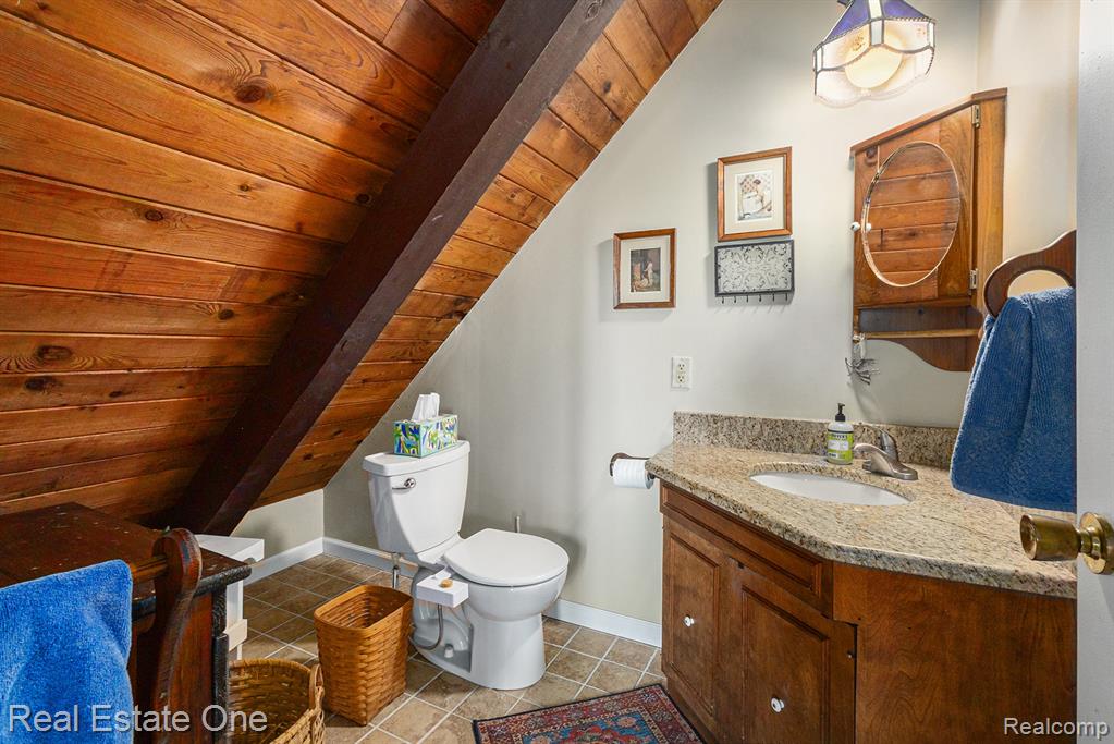 1410 Grebe Road Highland, MI 48357 - Photo 22 of 50