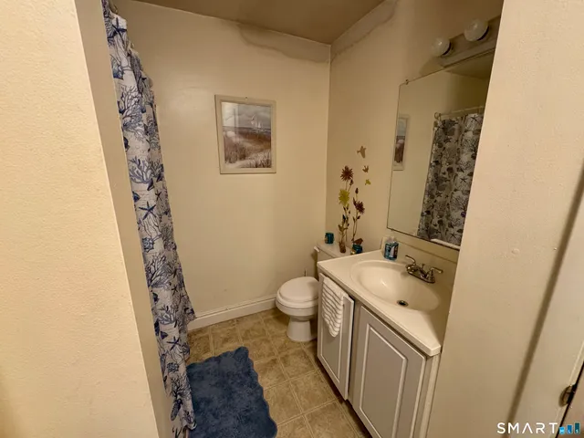 $299,000 | 125 Maple Street, Norwich, CT 06360