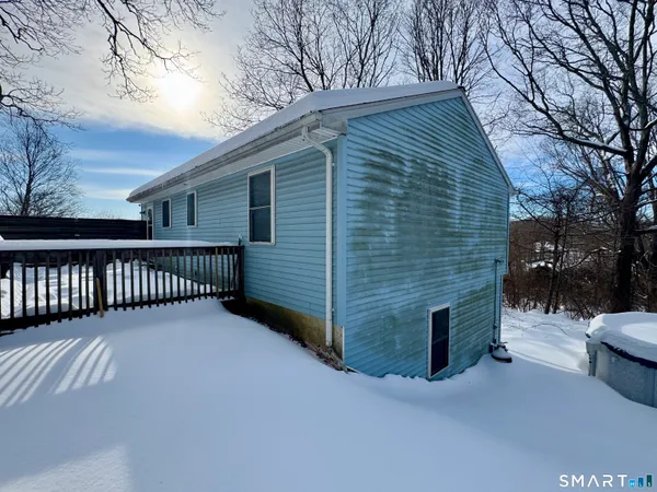 $269,000 | 125 Maple Street, Norwich, CT 06360