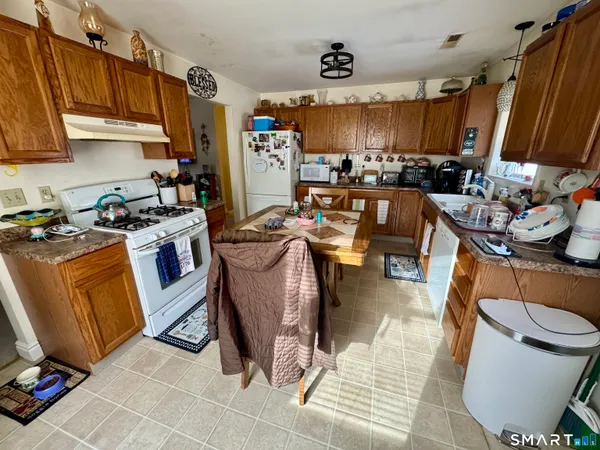 $269,000 | 125 Maple Street, Norwich, CT 06360