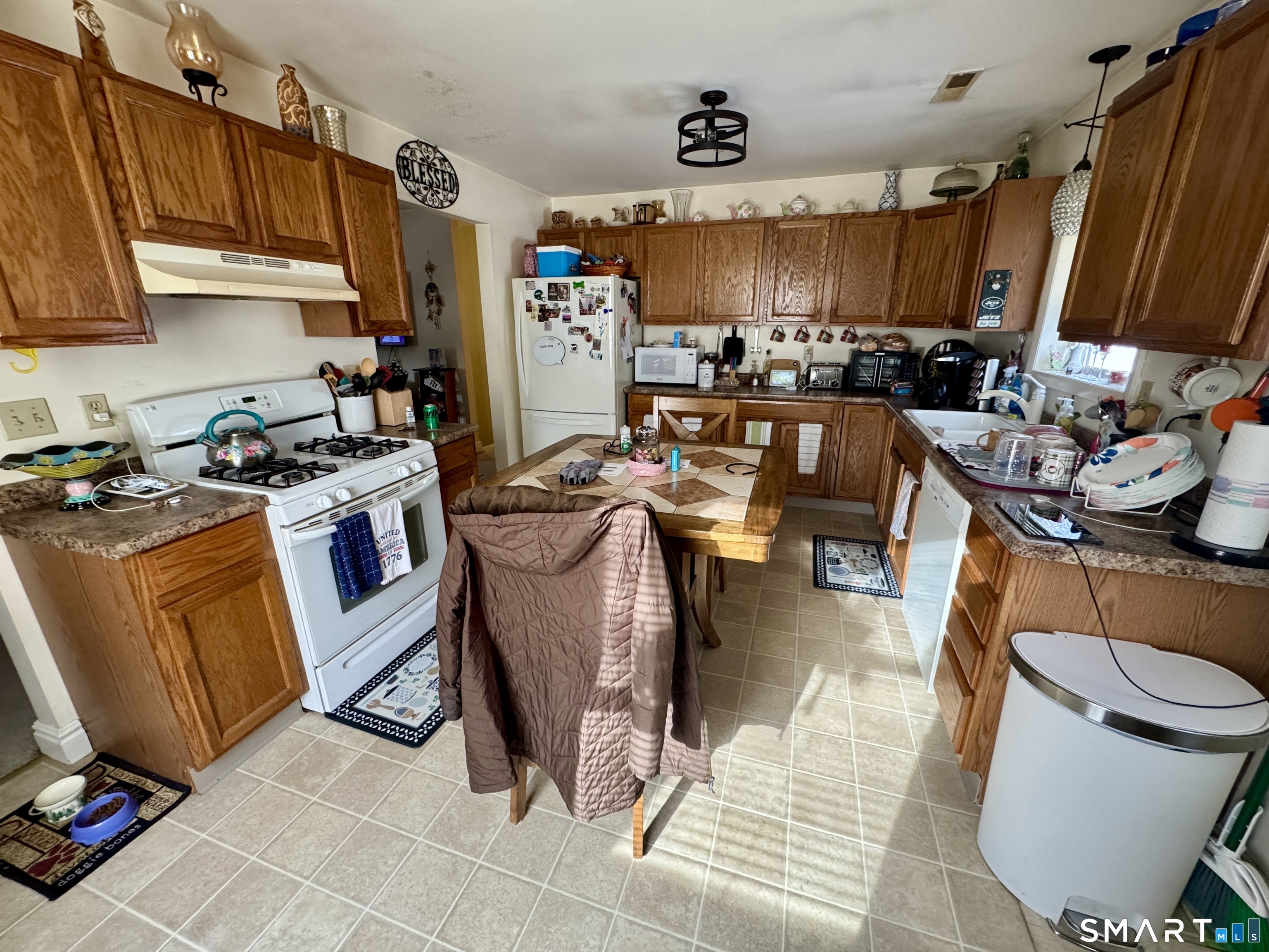 125 Maple Street Norwich, CT 06360 - Photo 7 of 22