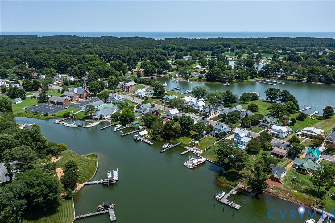 618 Main Street Reedville, VA 22539 - Photo 50 of 54 Aerial perspective showcasing a waterfront communi
