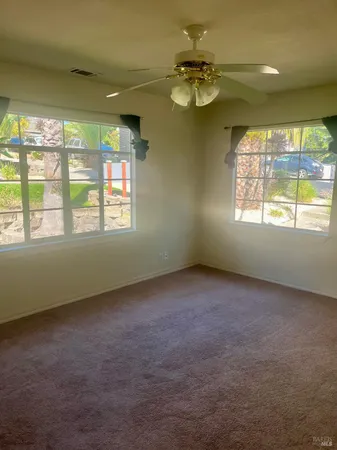 $1,950 | 160 East J Street, Unit 1, Benicia, CA 94510