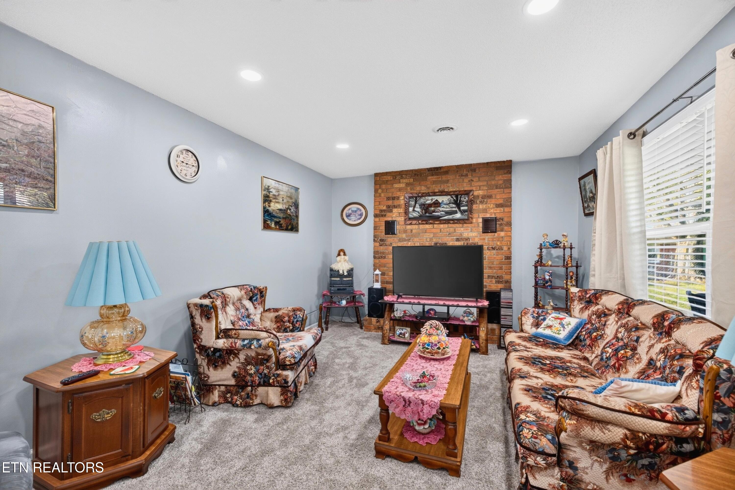 272 Simpson Road Whitesburg, TN 37891 - Photo 13 of 48 008-272SimpsonRoad-Whitesburg-TN-37891-S