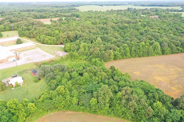 a view of a outdoor space