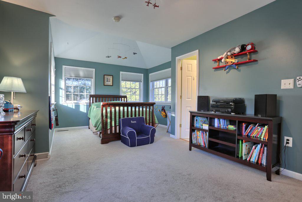 321 Highland Road Hershey, PA 17033 - Photo 20 of 25