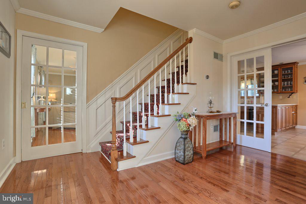321 Highland Road Hershey, PA 17033 - Photo 6 of 25
