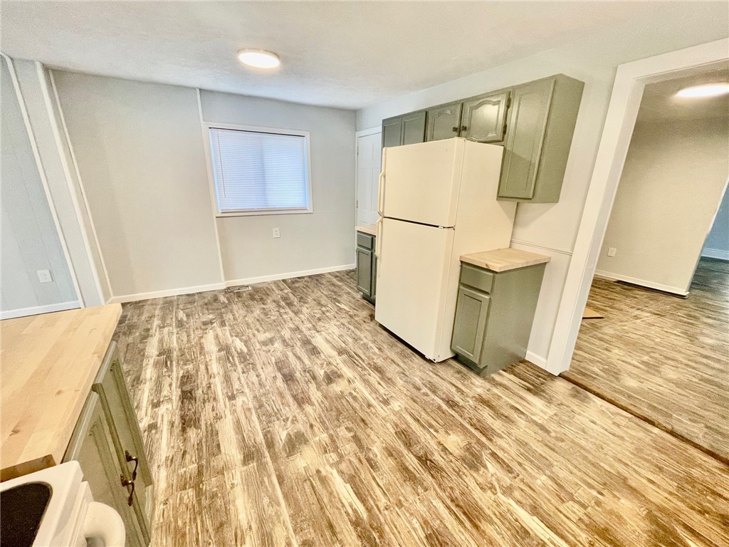 223 East Filbert Street East Rochester, NY 14445 - Photo 25 of 46 Kitchen
