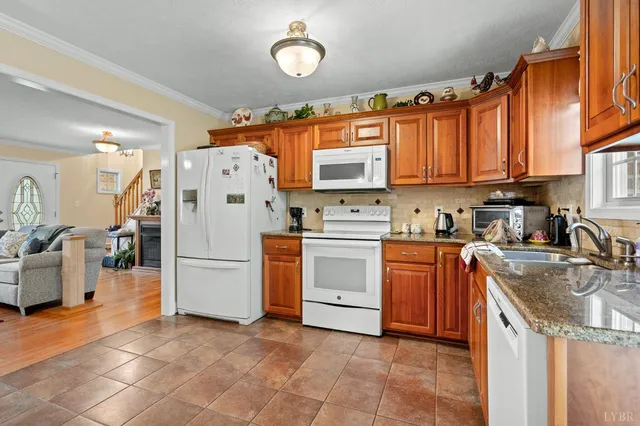 $529,900 | 1728 Wycliffe Street, Bedford, VA 24523