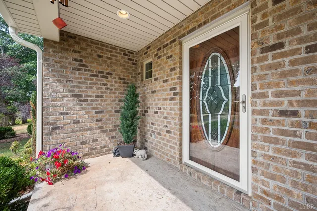 $529,900 | 1728 Wycliffe Street, Bedford, VA 24523