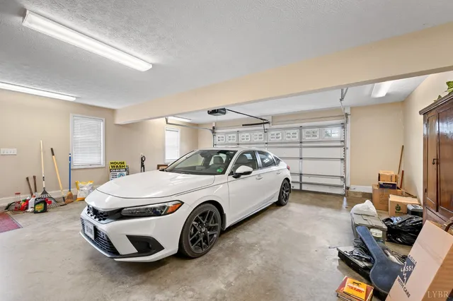 $529,900 | 1728 Wycliffe Street, Bedford, VA 24523