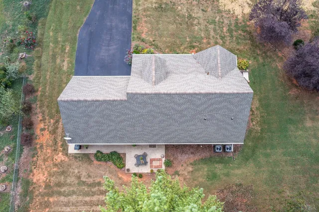 $529,900 | 1728 Wycliffe Street, Bedford, VA 24523