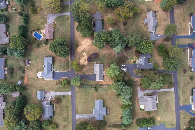 $529,900 | 1728 Wycliffe Street, Bedford, VA 24523