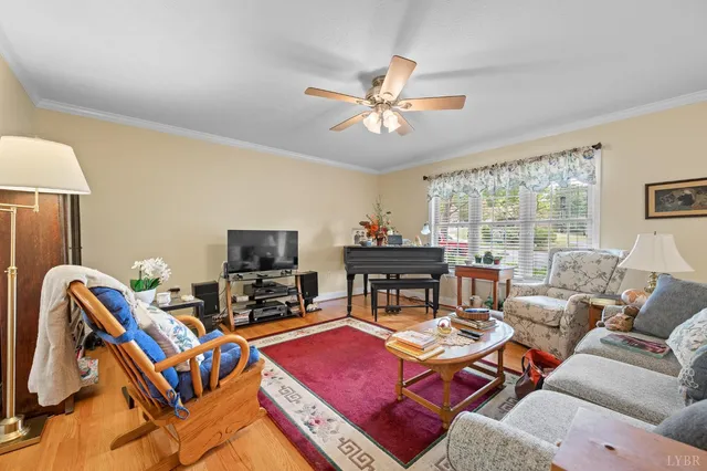 $529,900 | 1728 Wycliffe Street, Bedford, VA 24523