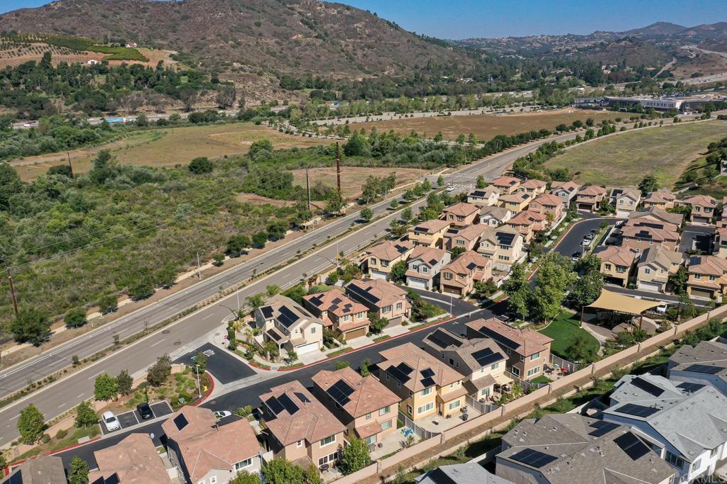 35113 Persano Place Fallbrook, CA 92028 - Photo 42 of 69