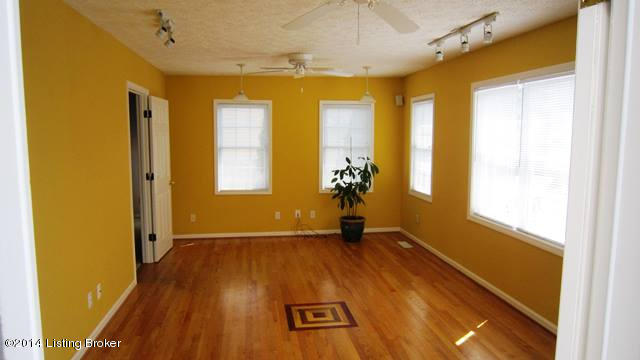 1321 Oak Ridge Court Simpsonville, KY 40067 - Photo 15 of 36 15