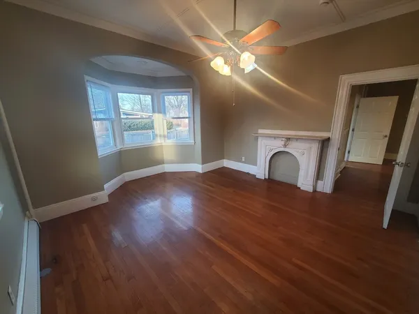 $3,300 | 232 North Street, Unit 1, Weymouth, MA 02191