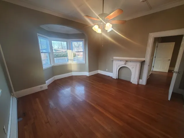 $3,400 | 232 North Street, Unit 1, Weymouth, MA 02191