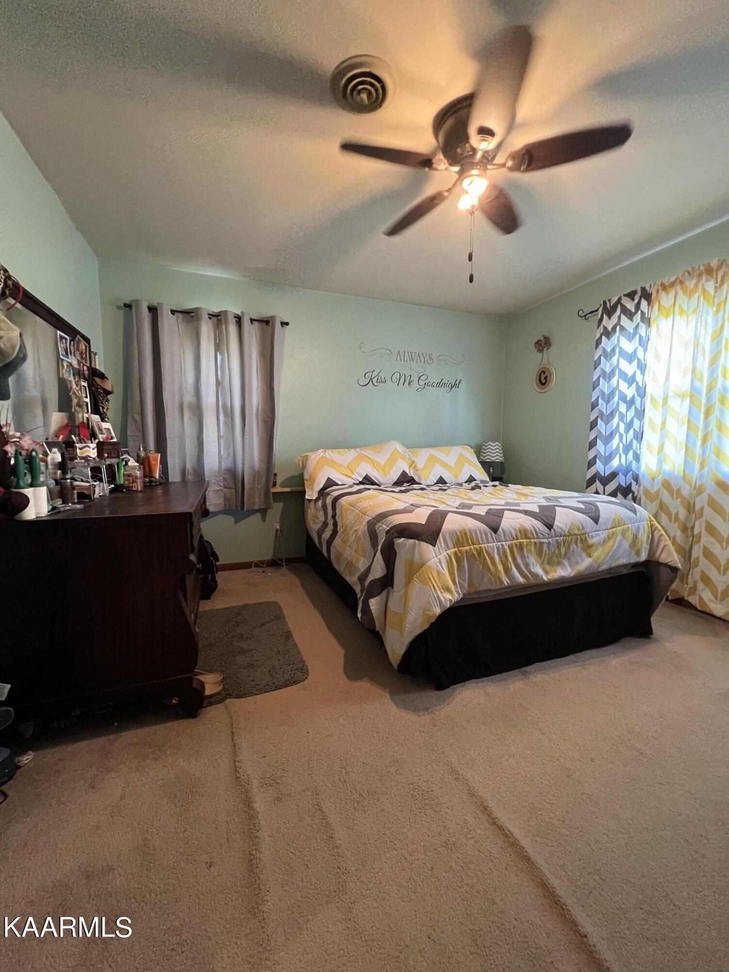 135 Regent Drive Harrogate, TN 37752 - Photo 11 of 39 8234F644-CA02-42D7-AFC1-7F94EB75B77F