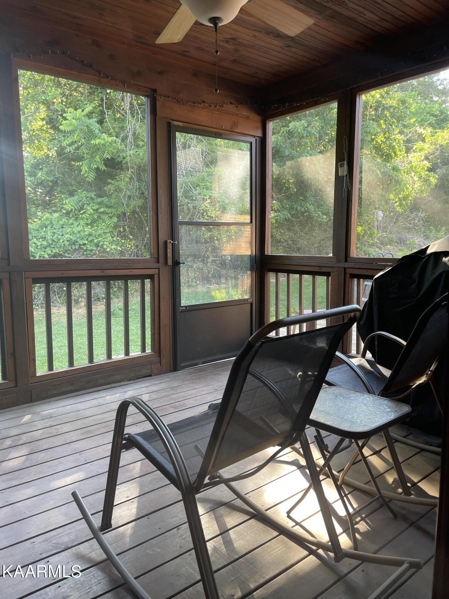 135 Regent Drive Harrogate, TN 37752 - Photo 26 of 39 394A2125-AAF7-4EBD-A139-4F184DD3F66D