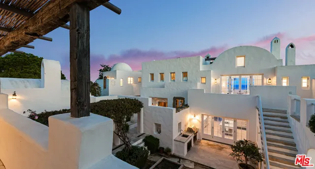 $74,500,000 | 27832 Pacific Coast Highway, Malibu, CA 90265