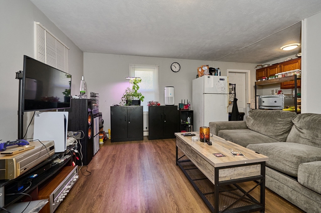 1172 Huntington Road Russell, MA 01071 - Photo 5 of 39 Gallery Image 5