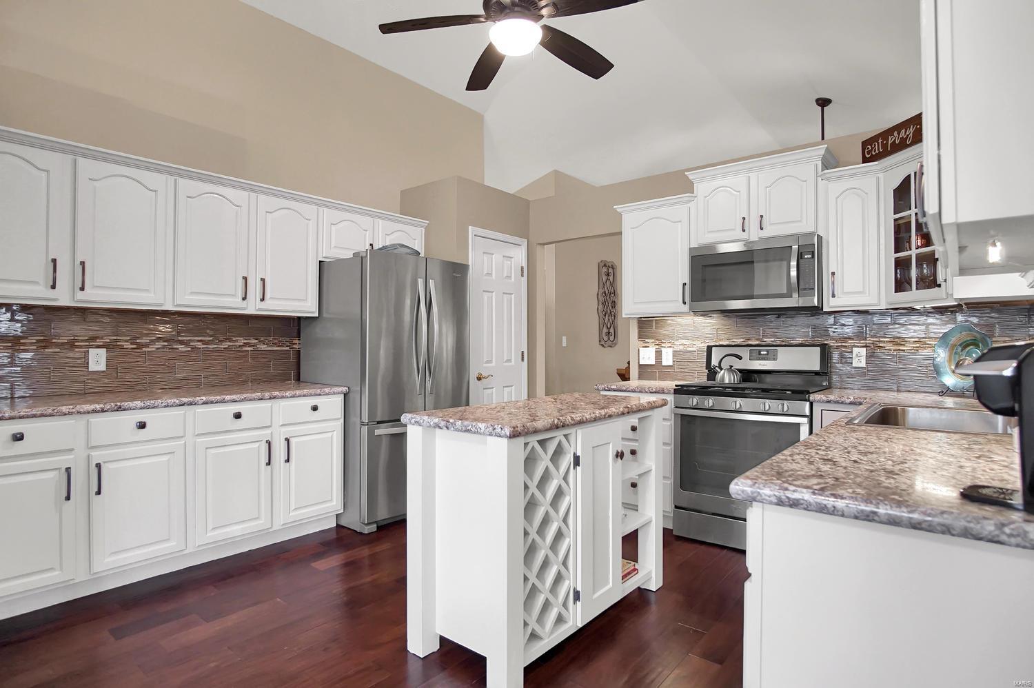 9 Chelsea Road Collinsville, IL 62234 - Photo 14 of 34 Gallery Image 14