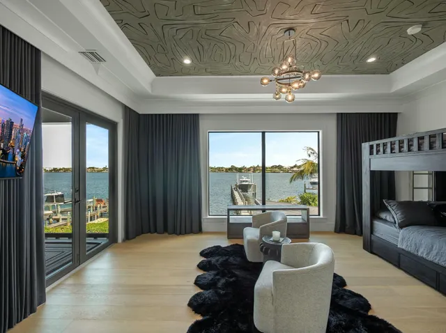 $12,600,000 | 9 Bamboo Lane, Jupiter, FL 33458