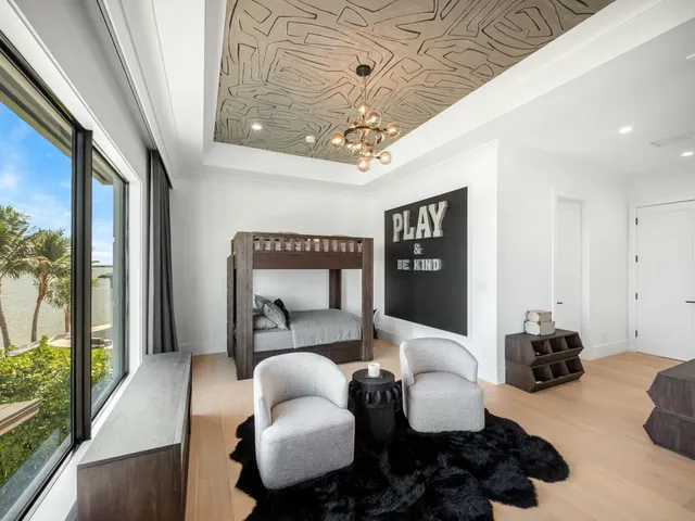 $12,600,000 | 9 Bamboo Lane, Jupiter, FL 33458