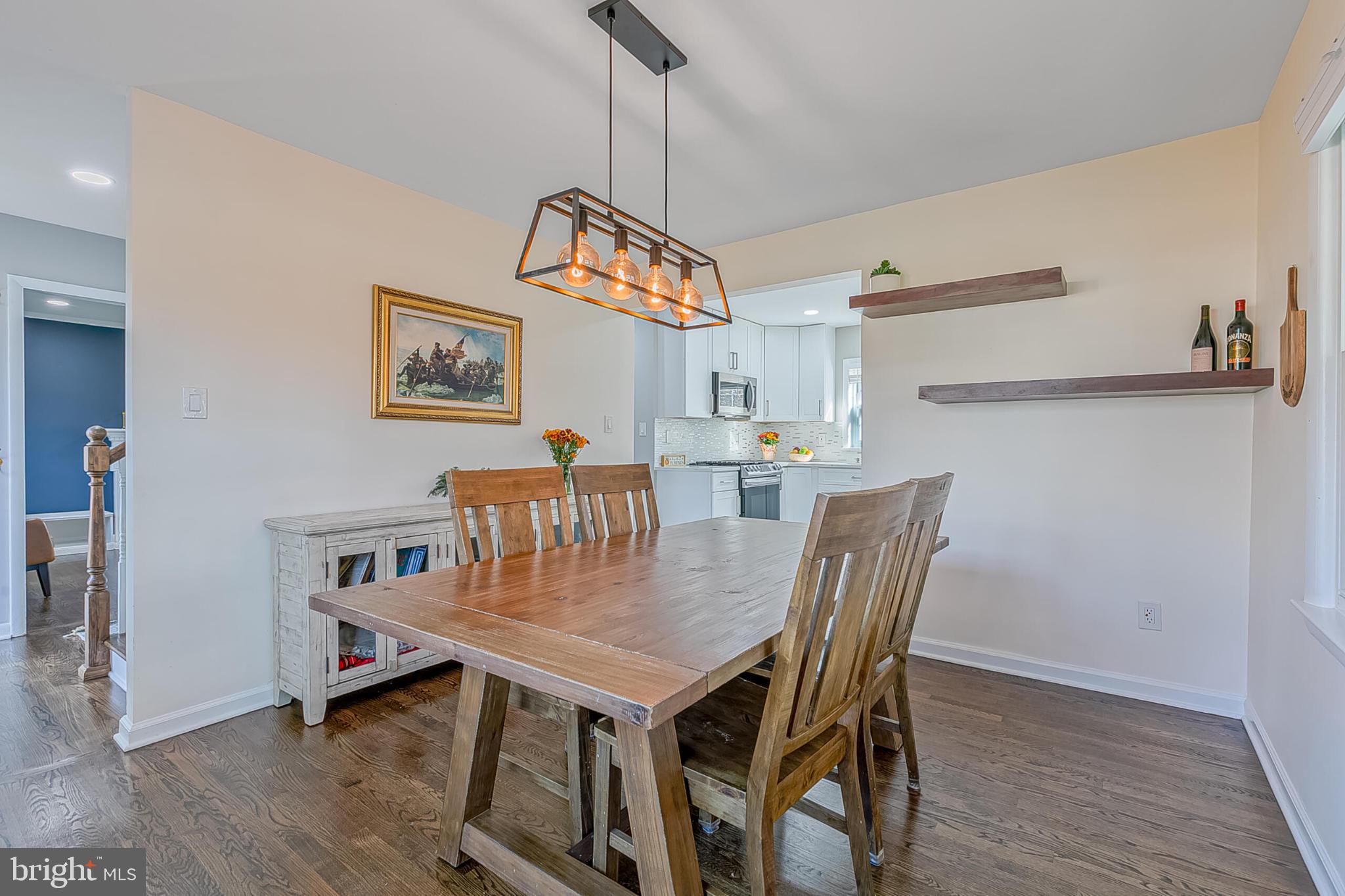 3419 Ramsgate Terrace Alexandria, VA 22309 - Photo 10 of 36 Charming dining space with modern accents.