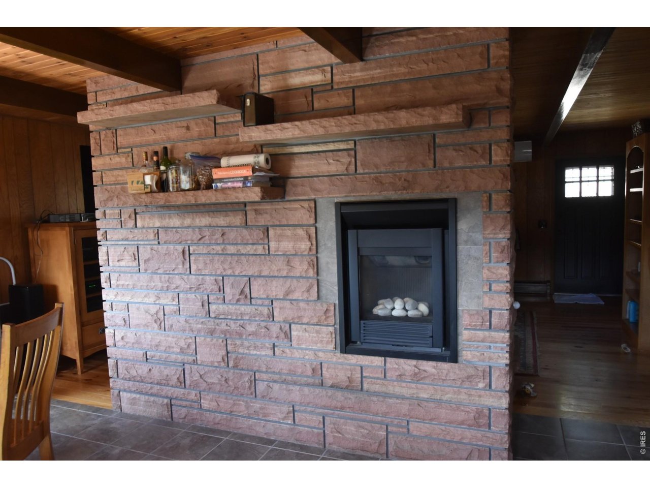 1477 Kiowa Road Lyons, CO 80540 - Photo 27 of 45 Propane Fireplace